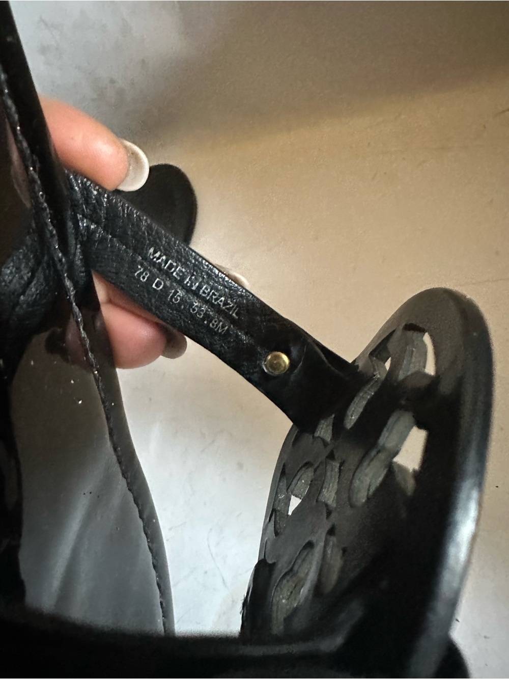 Black Leather Cutout Sandals - Made in Brazil
